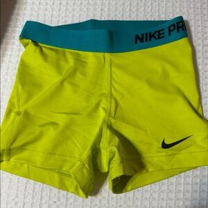 Nike Pros - lime green size medium